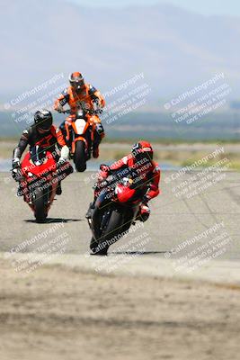 media/May-25-2025-Lets Ride (Sun) [[0ff033e448]]/C Group/1140am (Grapevine)/
